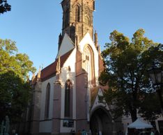 08 die St. Jacobi Kirche, der Kirchturm ist 72 Meter  hoch