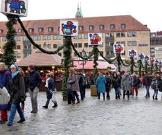 09 denn nun stürmen wir den Nürnberger Christkindlesmarkt