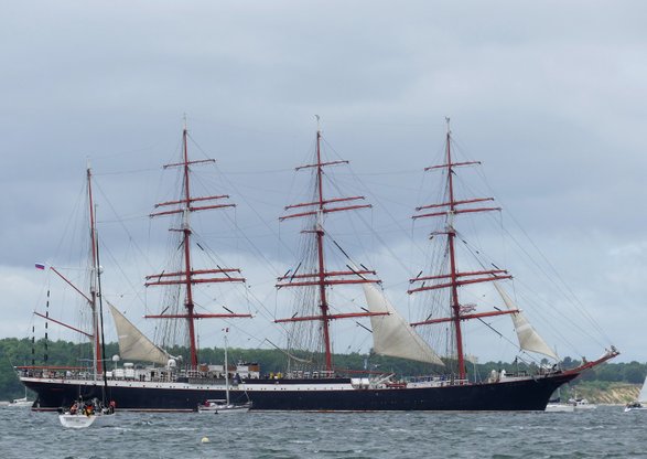 Segelschulschiff "Sedov" vor Laboe
