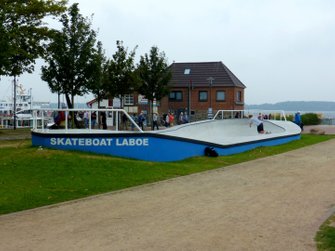 am vergangenen Wochenende wurde das Skateboat im Rosengarten eröffnet